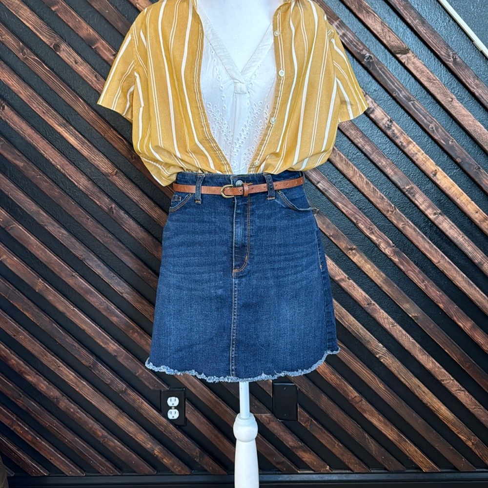 Eddie Bauer Yellow Button Down Shirt